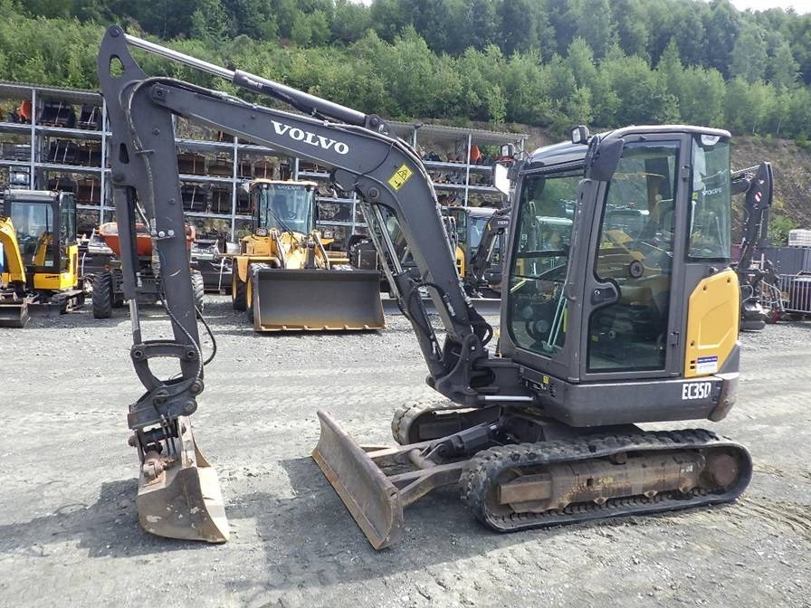 Volvo EC 35 D - Mini pelle: photos 1 Volvo EC 35 D - Mini pelle: photos 1