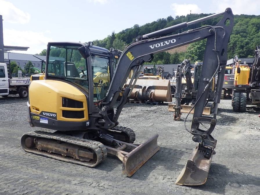 Volvo EC 35 D - Mini pelle: photos 2 Volvo EC 35 D - Mini pelle: photos 2