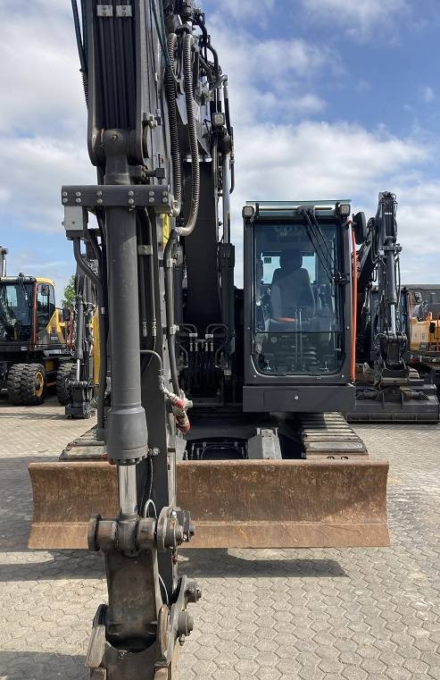 Volvo ECR 145 E - Pelle sur chenille: photos 3 Volvo ECR 145 E - Pelle sur chenille: photos 3