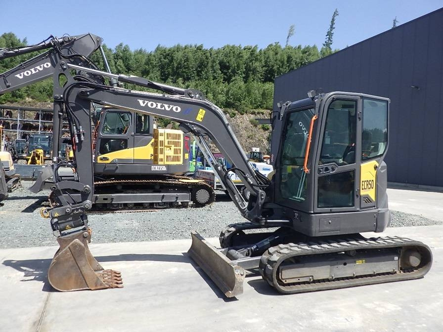 Volvo ECR 50 F - Mini pelle: photos 1 Volvo ECR 50 F - Mini pelle: photos 1