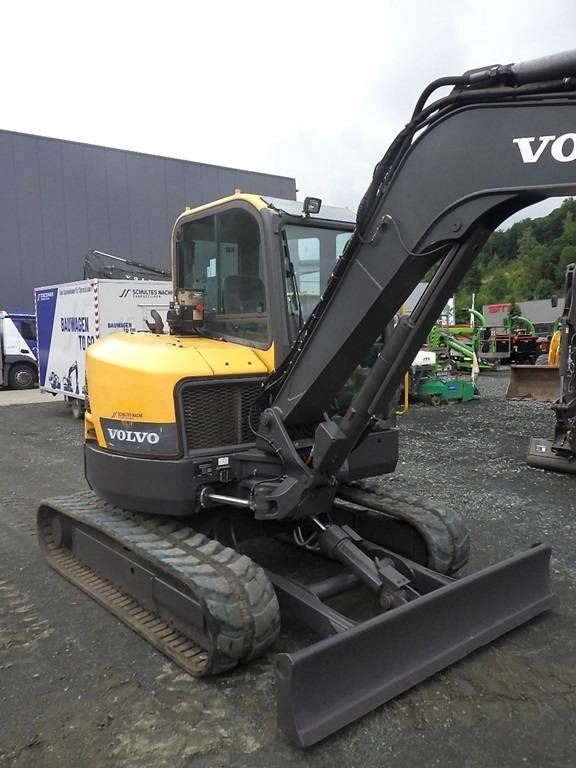 Volvo ECR 58 D mit Tiltrotator Steelwrist - Mini pelle: photos 4 Volvo ECR 58 D mit Tiltrotator Steelwrist - Mini pelle: photos 4