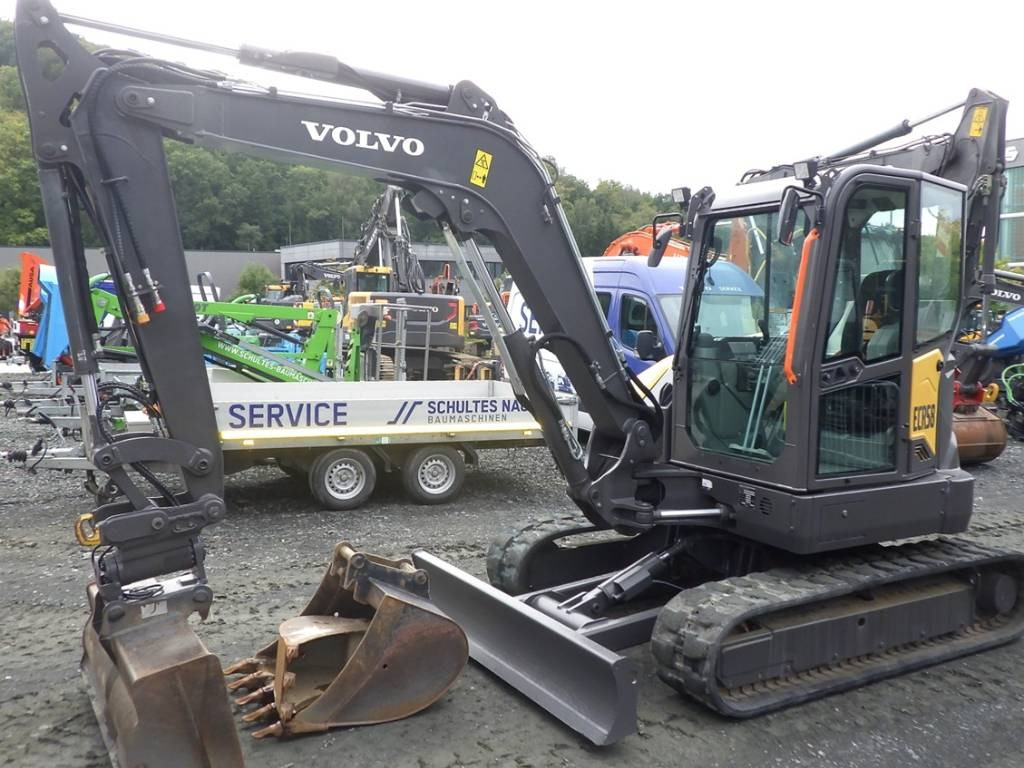 Volvo ECR 58 F - Mini pelle: photos 1 Volvo ECR 58 F - Mini pelle: photos 1