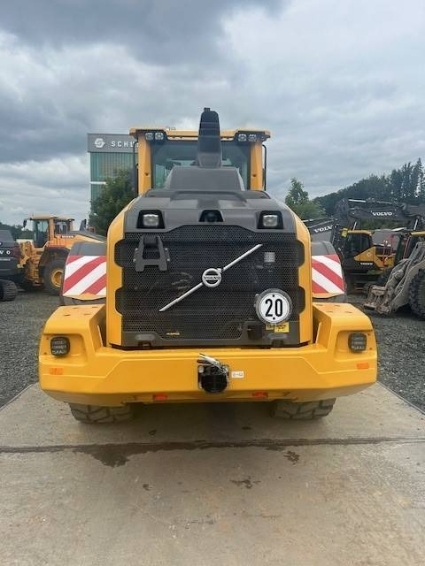 Volvo L 110 H - Chargeuse sur pneus: photos 5 Volvo L 110 H - Chargeuse sur pneus: photos 5