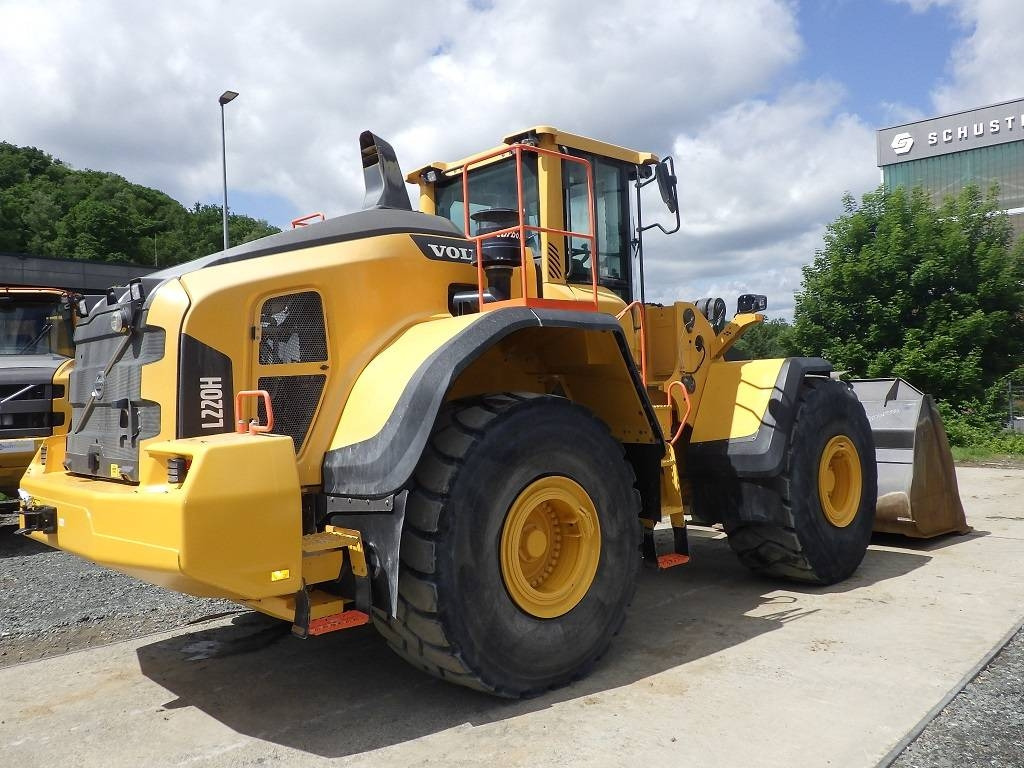 Volvo L 220 H - Chargeuse sur pneus: photos 4 Volvo L 220 H - Chargeuse sur pneus: photos 4