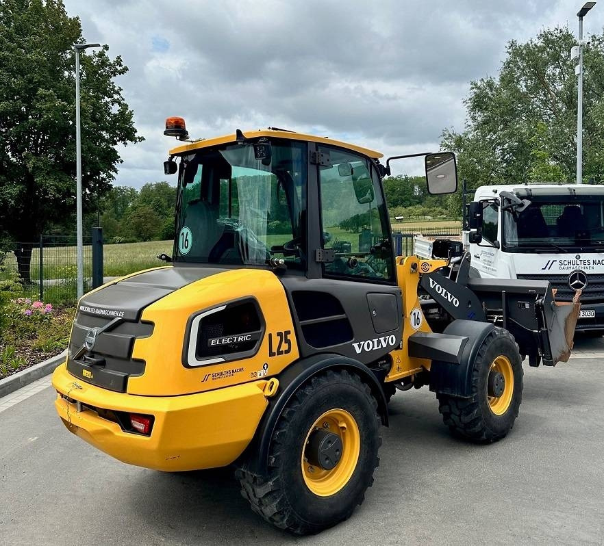 Volvo L 25 Electric - Chargeuse sur pneus: photos 3 Volvo L 25 Electric - Chargeuse sur pneus: photos 3