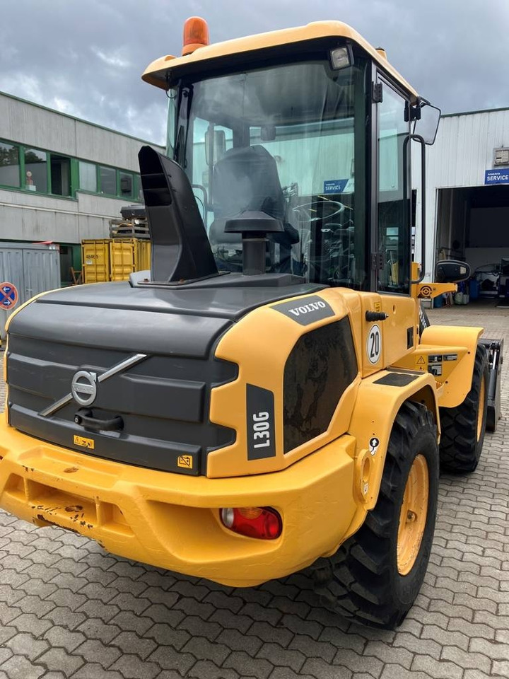 Volvo L 30 G - Chargeuse sur pneus: photos 4 Volvo L 30 G - Chargeuse sur pneus: photos 4