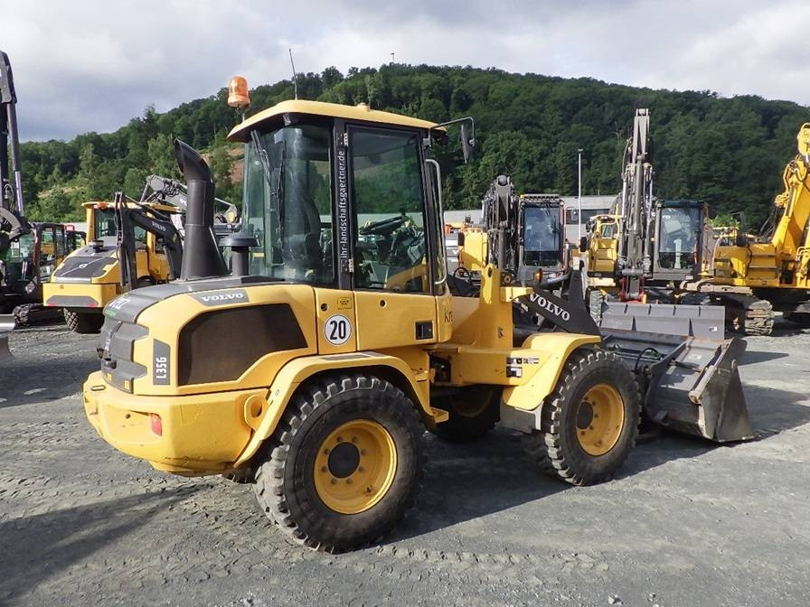Volvo L 35 G - Chargeuse sur pneus: photos 3 Volvo L 35 G - Chargeuse sur pneus: photos 3