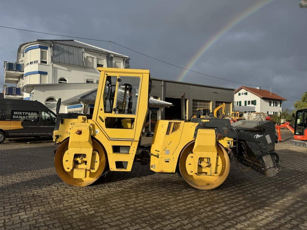 Bomag BW 144 AD-2 mit Splittstreuer BS180 - Rouleau compresseur: photos 5 Bomag BW 144 AD-2 mit Splittstreuer BS180 - Rouleau compresseur: photos 5