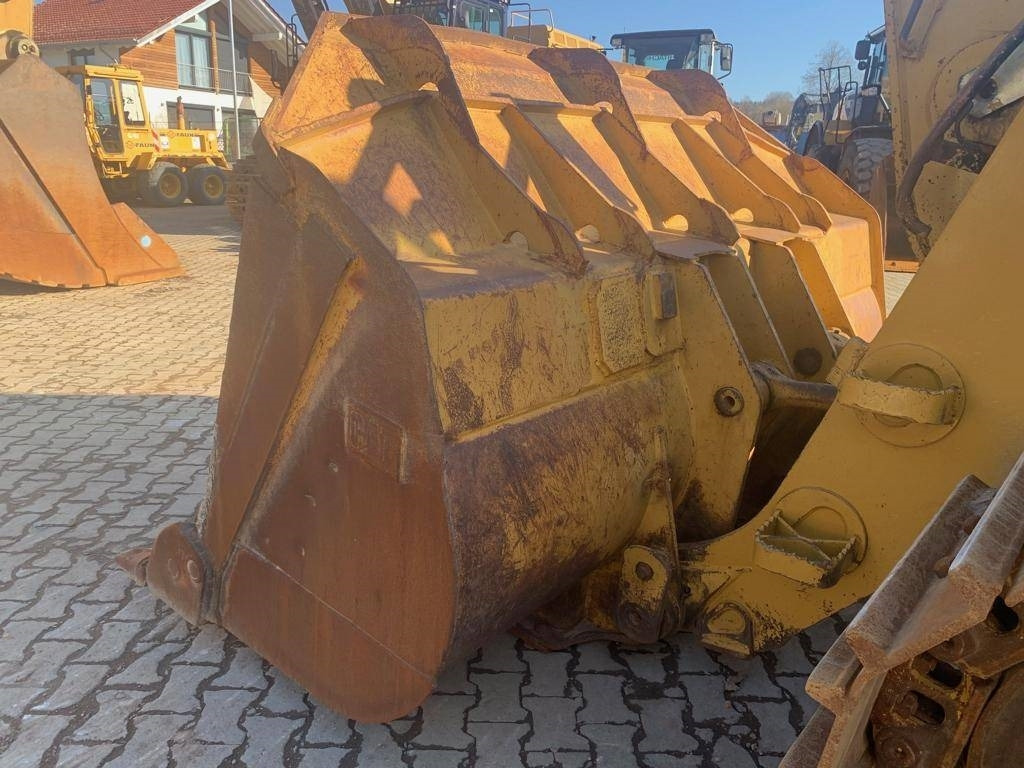 Chargeuse sur chenilles CAT 973 D: photos 9