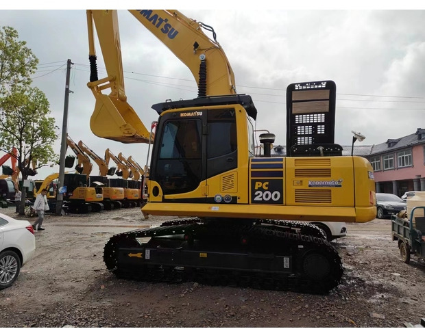 2022 Komatsu PC200-8 - Pelle sur chenille: photos 1 2022 Komatsu PC200-8 - Pelle sur chenille: photos 1