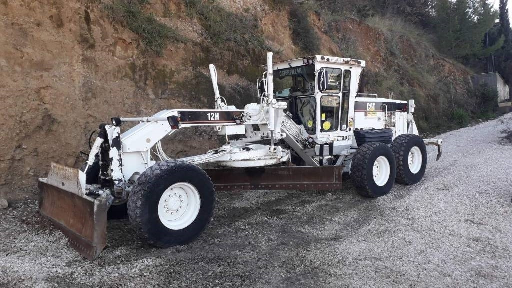 CAT 12 H VHP Plus - Niveleuse: photos 2 CAT 12 H VHP Plus - Niveleuse: photos 2