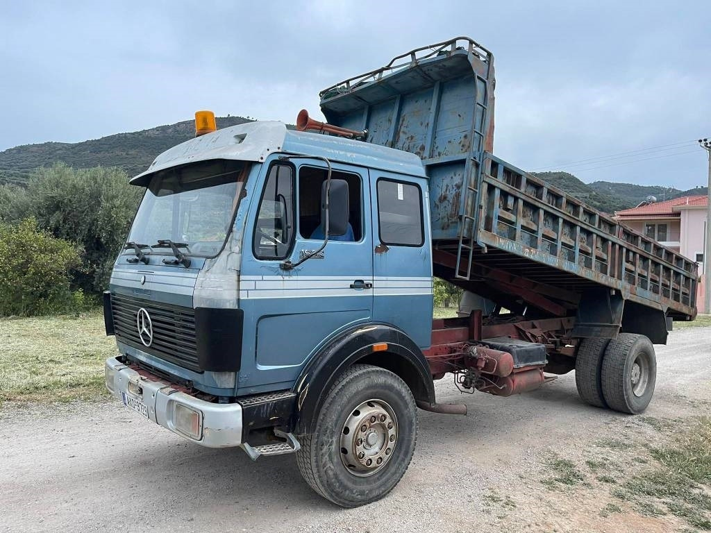Mercedes-Benz 1932 4x2 - Camion benne: photos 2 Mercedes-Benz 1932 4x2 - Camion benne: photos 2