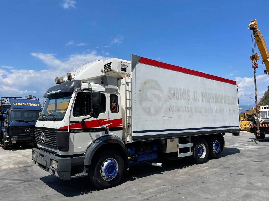Mercedes-Benz 2435L  - Camion frigorifique: photos 4 Mercedes-Benz 2435L  - Camion frigorifique: photos 4