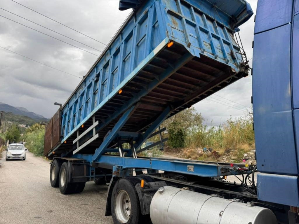 Volvo FH 12 420 - Camion benne: photos 4 Volvo FH 12 420 - Camion benne: photos 4