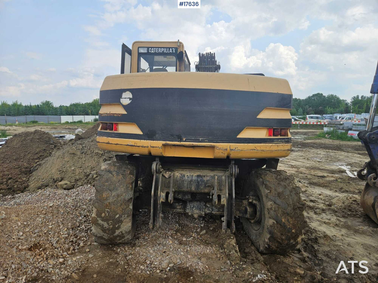 1999 Caterpillar M312 - Pelle sur chenille: photos 5 1999 Caterpillar M312 - Pelle sur chenille: photos 5