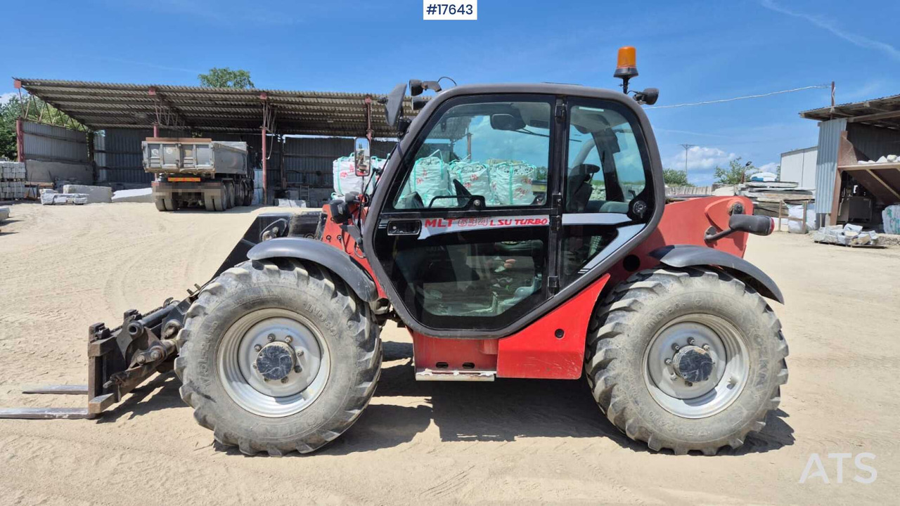 2003 Manitou MLT 634 - Chariot télescopique: photos 3 2003 Manitou MLT 634 - Chariot télescopique: photos 3