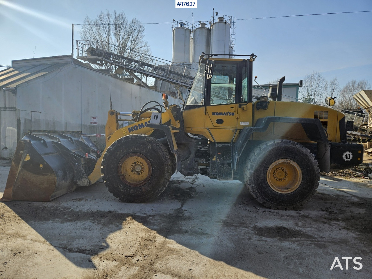 2008 Komatsu WA 320-5 - Chargeuse sur pneus: photos 3 2008 Komatsu WA 320-5 - Chargeuse sur pneus: photos 3