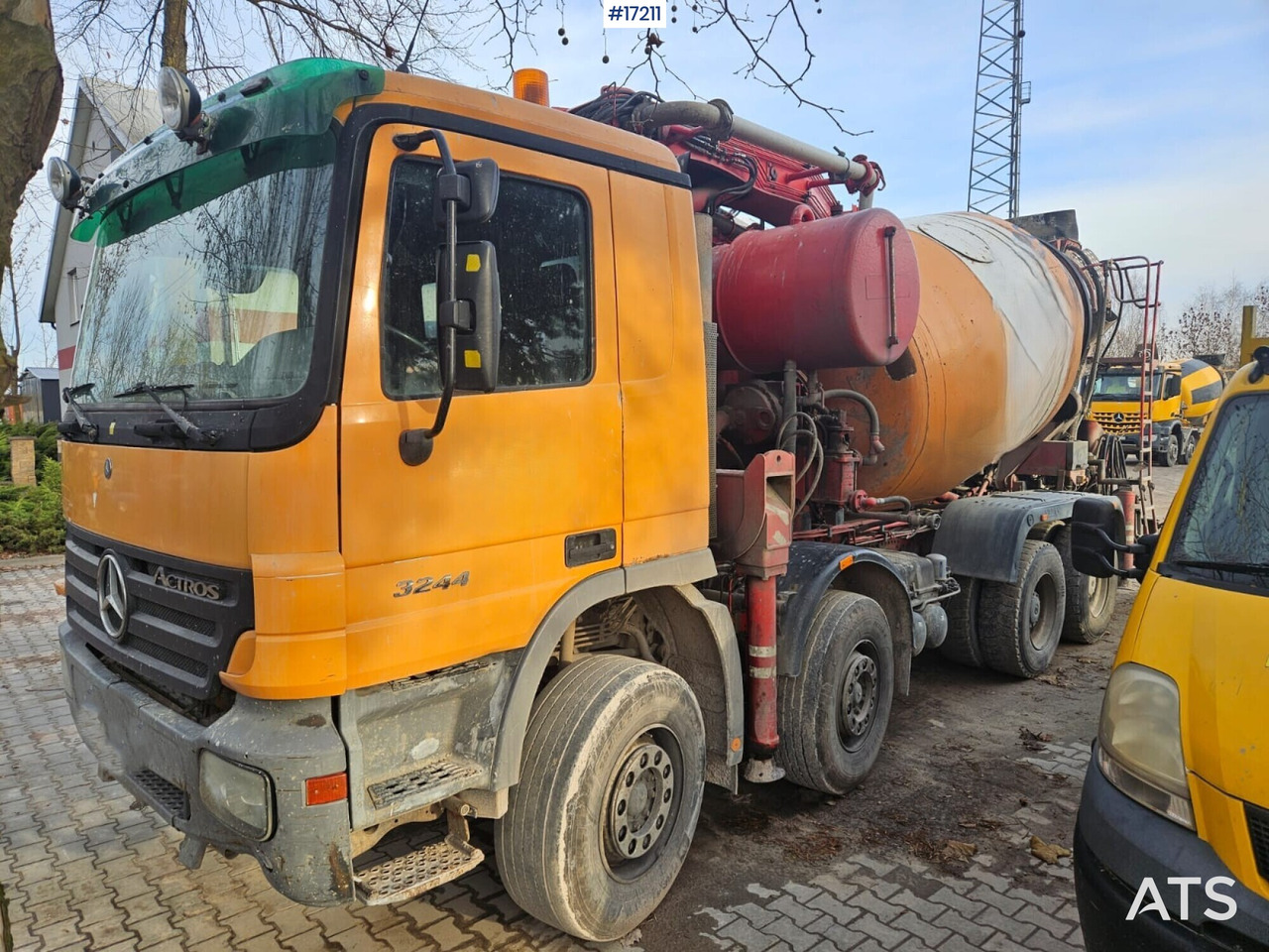 Concrete pump CIFA - Mercedes-Benz Actros 3244 (2005) - Camion pompe: photos 4 Concrete pump CIFA - Mercedes-Benz Actros 3244 (2005) - Camion pompe: photos 4