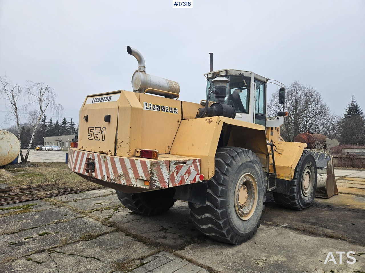 Chargeuse sur pneus LIEBHERR L551 wheel loader (1995): photos 6