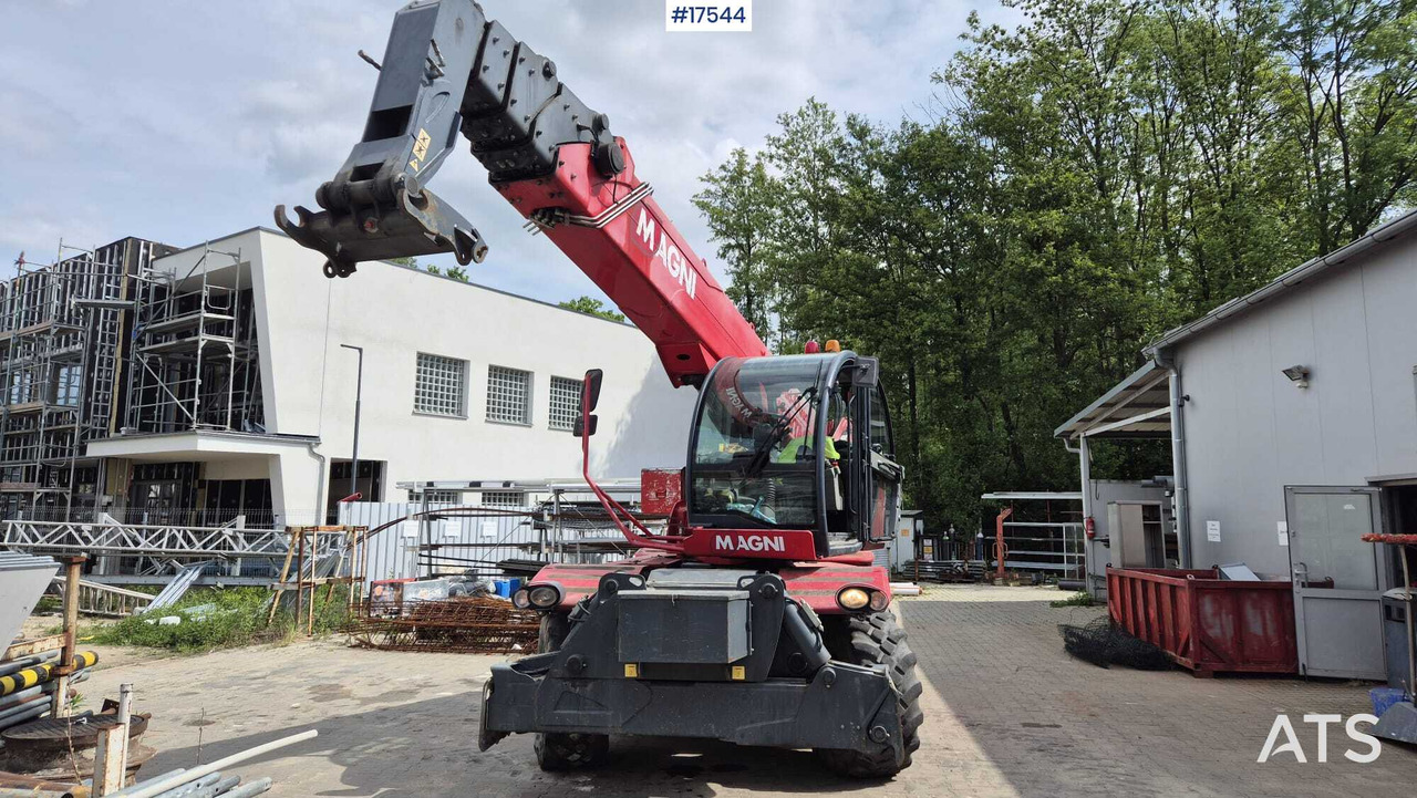 Rotating telescopic handler MAGNI RTH 5.30 SM/C (2016) ++++ - Chariot télescopique: photos 2 Rotating telescopic handler MAGNI RTH 5.30 SM/C (2016) ++++ - Chariot télescopique: photos 2