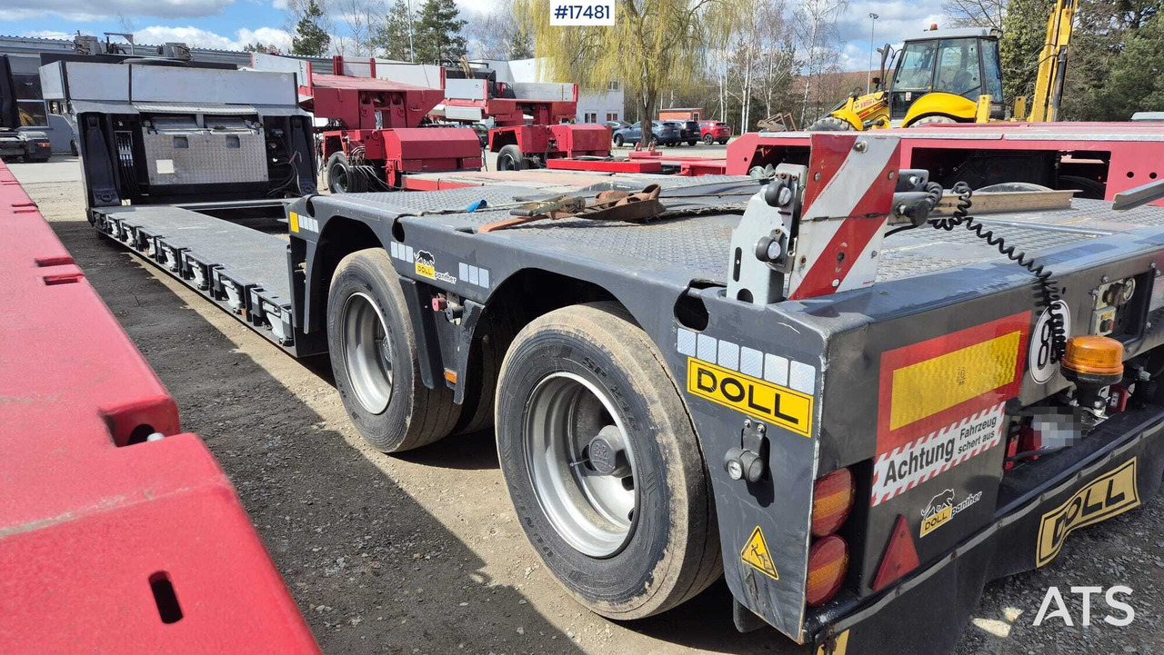 Tiefbett DOLL PANTHER T2E-S3F-21 low-bed semi-trailer (2015) - Semi-remorque surbaissé: photos 2 Tiefbett DOLL PANTHER T2E-S3F-21 low-bed semi-trailer (2015) - Semi-remorque surbaissé: photos 2