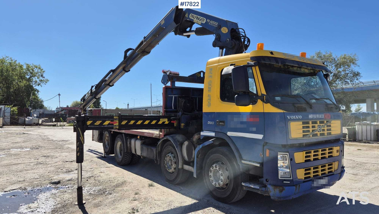 Truck VOLVO FM12 HDS - PALFINGER PK 42502 - Camion plateau, Camion grue: photos 2 Truck VOLVO FM12 HDS - PALFINGER PK 42502 - Camion plateau, Camion grue: photos 2