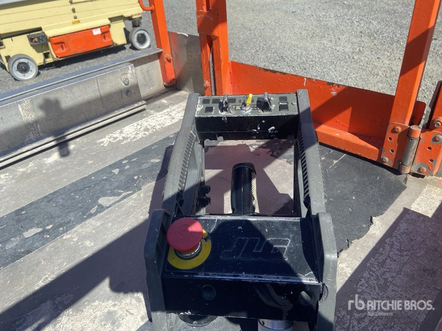 2005 JLG 3246ES Electric Scissor Lift - Nacelle ciseaux: photos 5 2005 JLG 3246ES Electric Scissor Lift - Nacelle ciseaux: photos 5