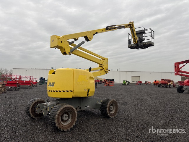 2005 JLG 510 4WD Diesel Articulating Boom Lift - Nacelle articulée: photos 2 2005 JLG 510 4WD Diesel Articulating Boom Lift - Nacelle articulée: photos 2