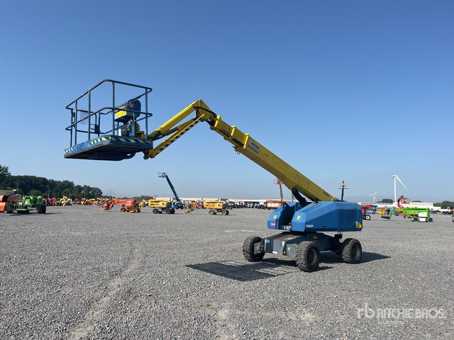 2008 Aichi SP14CJ Telescopic Boom Lift - Broyeur/ Épareuse: photos 3 2008 Aichi SP14CJ Telescopic Boom Lift - Broyeur/ Épareuse: photos 3