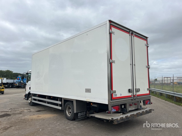 2014 M.A.N. TGL12.250 4x2 Refrigerated Truck - Broyeur/ Épareuse: photos 3 2014 M.A.N. TGL12.250 4x2 Refrigerated Truck - Broyeur/ Épareuse: photos 3