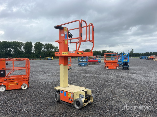 2015 JLG 1230ES Vertical Mast Lift - Nacelle à mât vertical: photos 4 2015 JLG 1230ES Vertical Mast Lift - Nacelle à mât vertical: photos 4