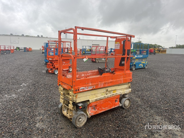 2015 JLG 1930ES Electric Scissor Lift - Nacelle ciseaux: photos 3 2015 JLG 1930ES Electric Scissor Lift - Nacelle ciseaux: photos 3