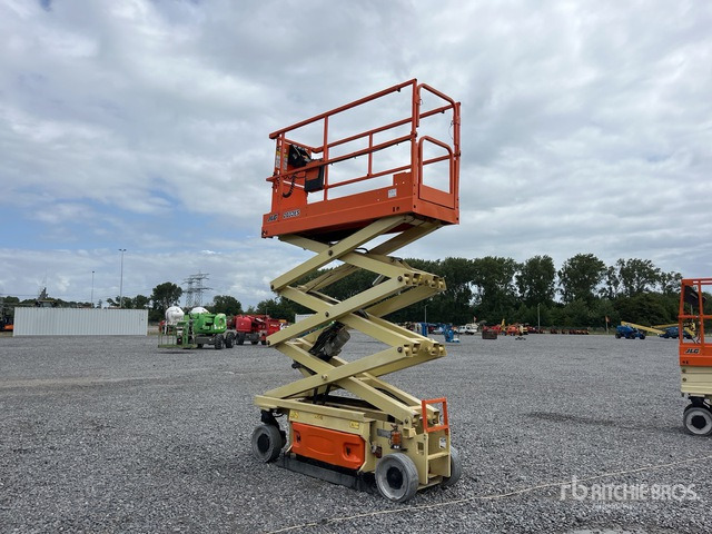 2015 JLG 2032ES Electric Scissor Lift - Nacelle ciseaux: photos 4 2015 JLG 2032ES Electric Scissor Lift - Nacelle ciseaux: photos 4