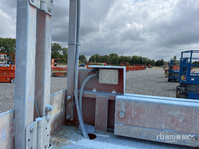 2015 JLG 2646 Electric Scissor Lift - Nacelle ciseaux: photos 5 2015 JLG 2646 Electric Scissor Lift - Nacelle ciseaux: photos 5