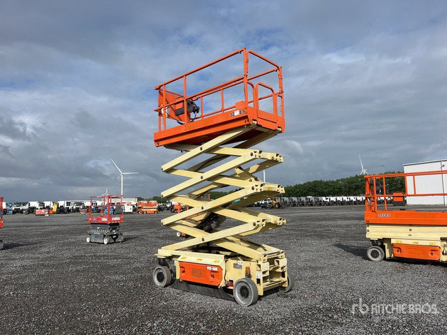 2015 JLG 3246ES Electric Scissor Lift - Nacelle ciseaux: photos 4 2015 JLG 3246ES Electric Scissor Lift - Nacelle ciseaux: photos 4