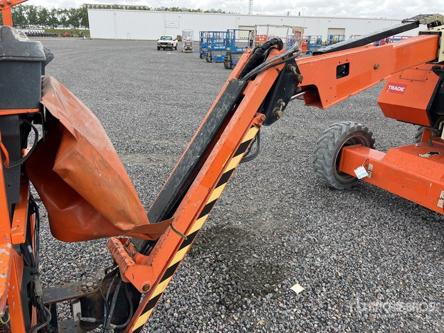2015 JLG 340AJ 4WD Diesel Articulating Boom Lift - Nacelle articulée: photos 5 2015 JLG 340AJ 4WD Diesel Articulating Boom Lift - Nacelle articulée: photos 5