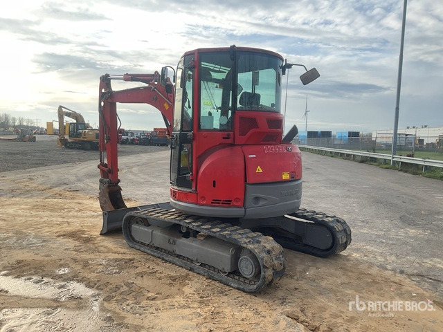 2016 Yanmar VIO50-U Mini Excavator: <6.6t - Mini pelle: photos 3 2016 Yanmar VIO50-U Mini Excavator: <6.6t - Mini pelle: photos 3