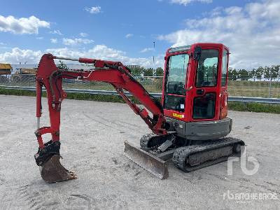 BOBCAT E25 - Mini pelle: photos 1 BOBCAT E25 - Mini pelle: photos 1