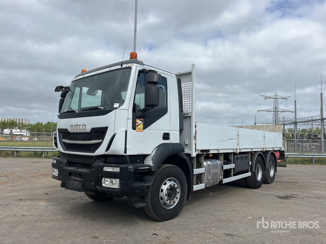 Iveco Flatbed Truck - Camion plateau: photos 3 Iveco Flatbed Truck - Camion plateau: photos 3