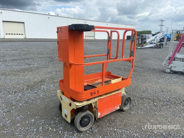 JLG 1230ES Vertical Mast Lift - Nacelle à mât vertical: photos 1 JLG 1230ES Vertical Mast Lift - Nacelle à mât vertical: photos 1
