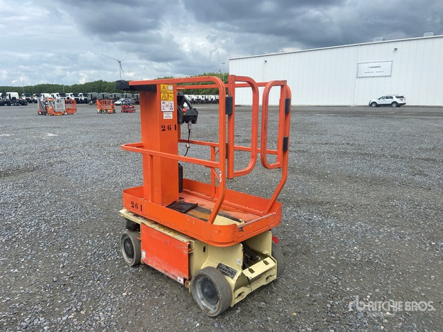 JLG 1230ES Vertical Mast Lift - Nacelle à mât vertical: photos 3 JLG 1230ES Vertical Mast Lift - Nacelle à mât vertical: photos 3