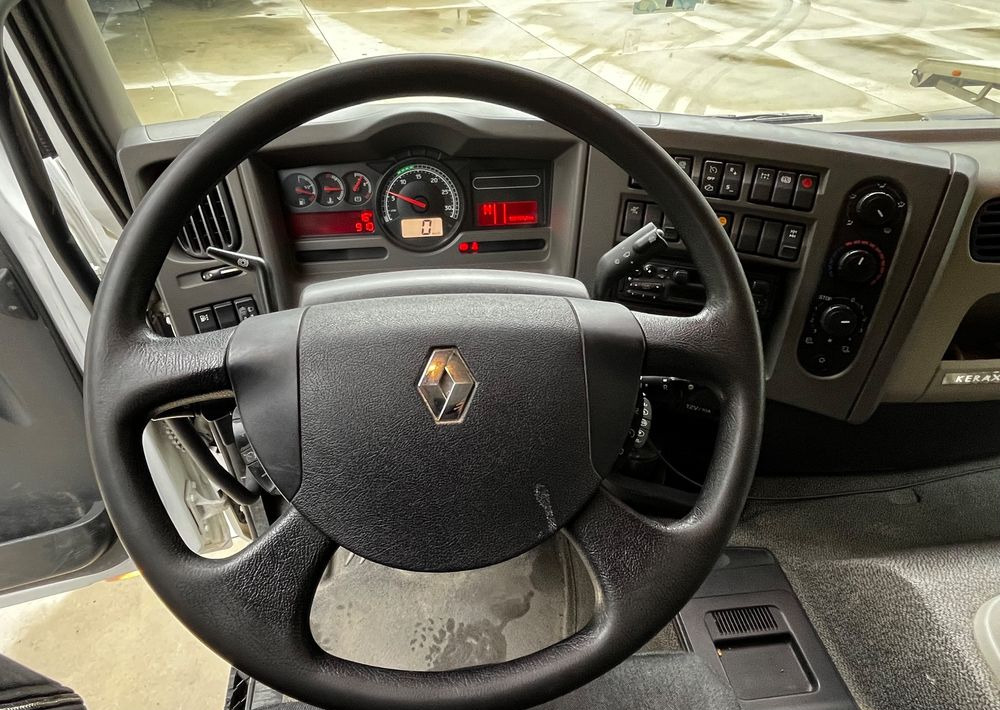 Renault Kerax 380 EEV // Skrzynia Burtowa // HIAB XS166 Hipro + Radio // Zwolnice //  // - Camion plateau, Camion grue: photos 5 Renault Kerax 380 EEV // Skrzynia Burtowa // HIAB XS166 Hipro + Radio // Zwolnice //  // - Camion plateau, Camion grue: photos 5