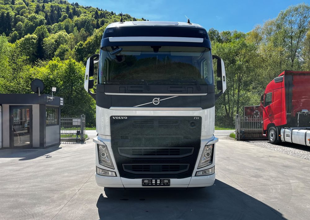 Volvo FH 500 // Globe XL // Xenon // Radary // Duże zbiorniki // Z ruchu międzynarodowego // - Tracteur routier: photos 2 Volvo FH 500 // Globe XL // Xenon // Radary // Duże zbiorniki // Z ruchu międzynarodowego // - Tracteur routier: photos 2