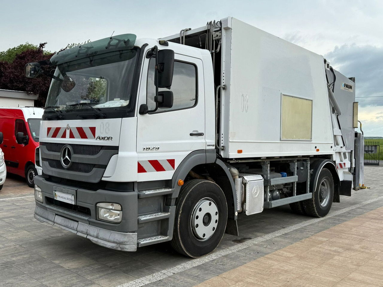 Mercedes-Benz Axor 1829 Faun VR3 TR2 - Benne à ordures ménagères: photos 3 Mercedes-Benz Axor 1829 Faun VR3 TR2 - Benne à ordures ménagères: photos 3