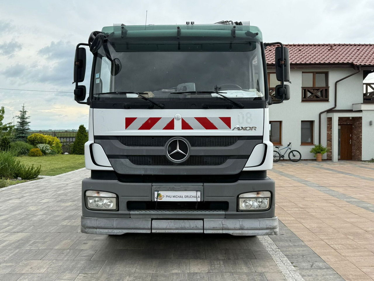 Mercedes-Benz Axor 1829 Faun VR3 TR2 - Benne à ordures ménagères: photos 2 Mercedes-Benz Axor 1829 Faun VR3 TR2 - Benne à ordures ménagères: photos 2