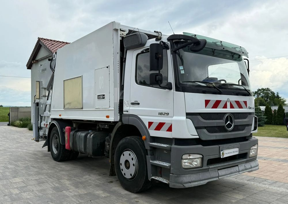 Mercedes-Benz Axor 1829 - Benne à ordures ménagères: photos 1 Mercedes-Benz Axor 1829 - Benne à ordures ménagères: photos 1