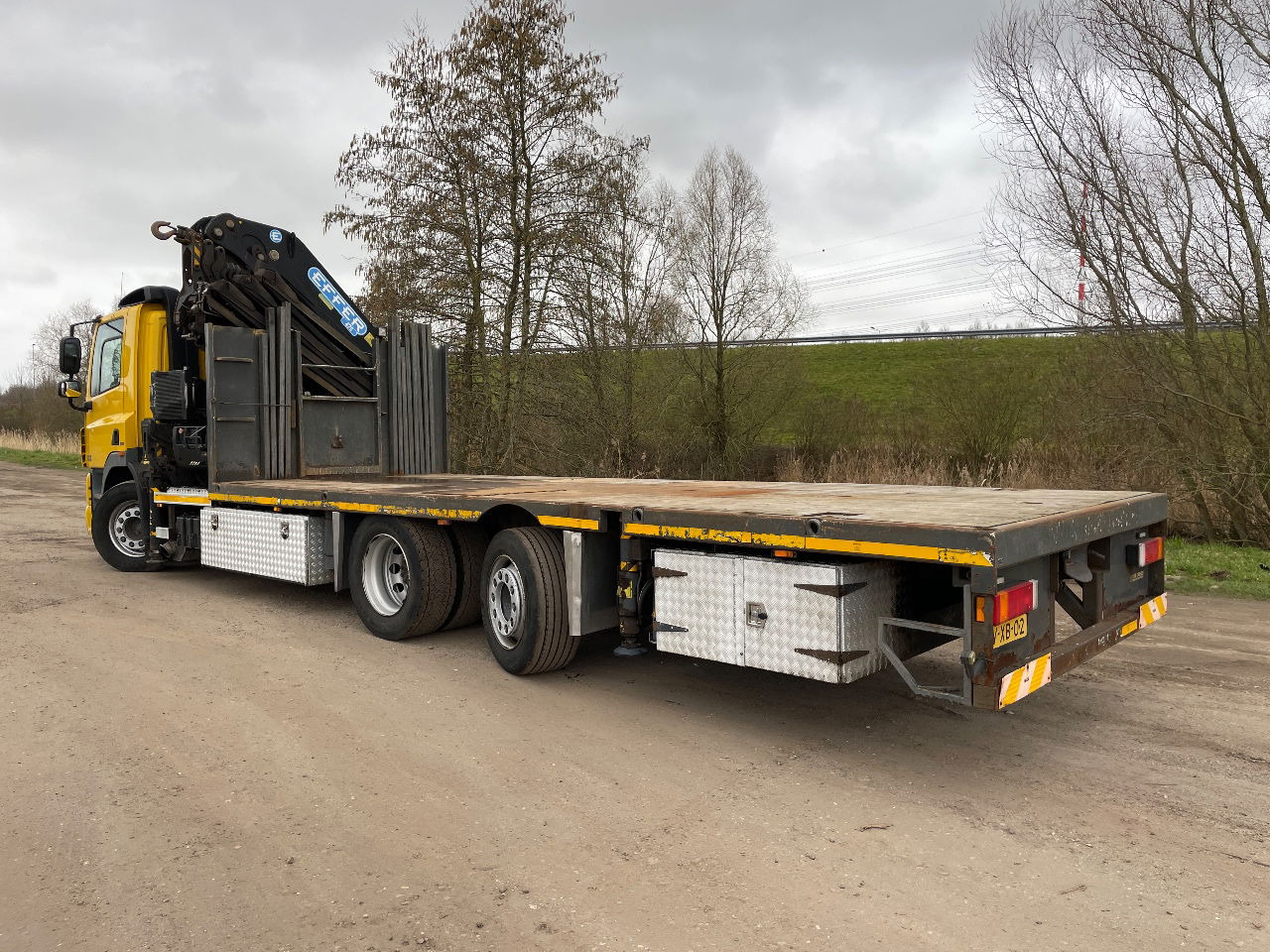 DAF 85.410 Met Effer 470 6s laadkraan ladekran loadercrane crane palfinger hiab - Camion grue: photos 3 DAF 85.410 Met Effer 470 6s laadkraan ladekran loadercrane crane palfinger hiab - Camion grue: photos 3