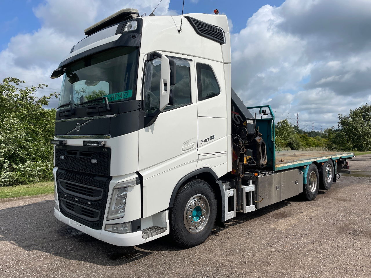 Volvo FH 13.540 FH 540 with hiab 477 e6 with remote - Camion grue: photos 2 Volvo FH 13.540 FH 540 with hiab 477 e6 with remote - Camion grue: photos 2