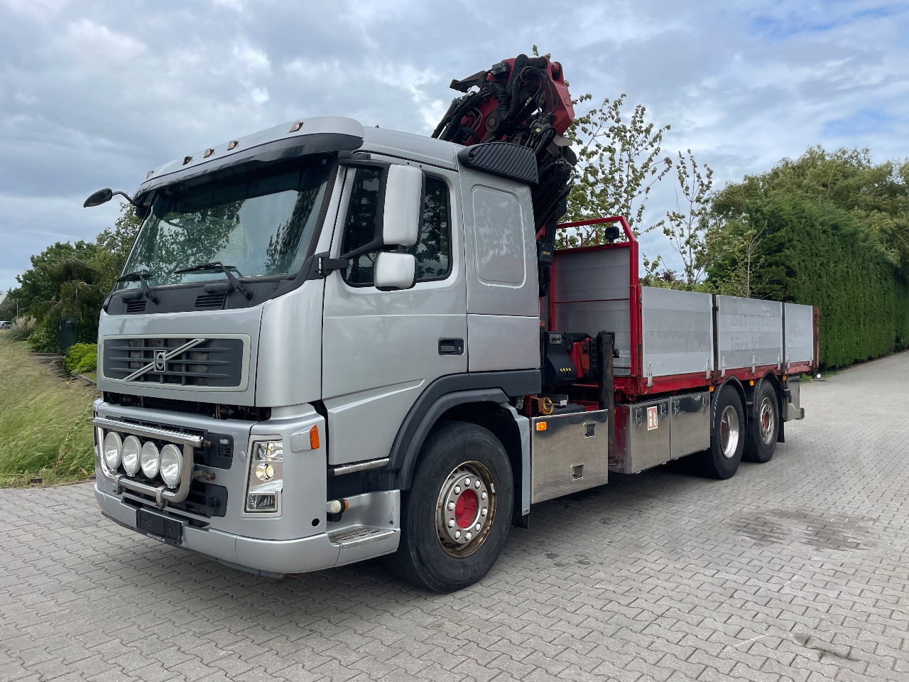 Volvo FM 440 with Palfinger PK29002 with jib flyjib - Camion grue: photos 2 Volvo FM 440 with Palfinger PK29002 with jib flyjib - Camion grue: photos 2