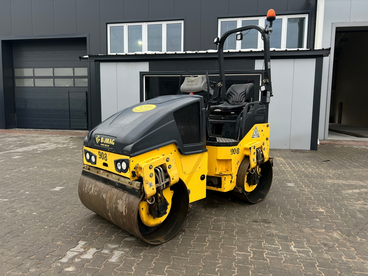 Bomag BW120AD-5 - Compacteur: photos 1 Bomag BW120AD-5 - Compacteur: photos 1